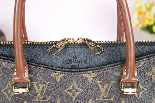 2014 Louis Vuitton Outlet M40908 black