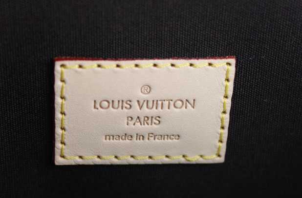 Louis Vuitton Outlet Monogram vernis Alma mm AMARANTE M93595