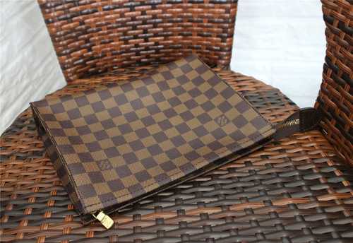 Louis Vuitton Outlet Damier Canvas Clutch Bag M47542 Coffee