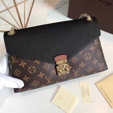 Louis Vuitton Outlet Original Monogram Canvas Pallas Chain M41201 black