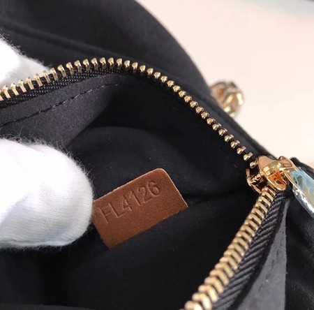 Louis Vuitton Outlet Original Monogram Canvas Pallas Chain M41201 black