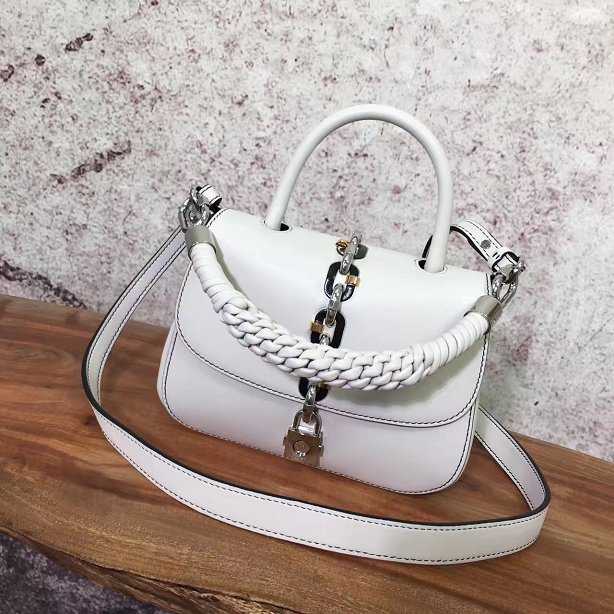 2017 Louis Vuitton Outlet original leather chain it bag bb M54520 white