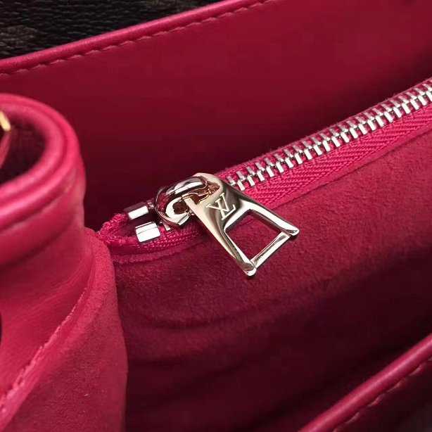 2017 newest Louis Vuitton Outlet original leather double V bag M54624 red