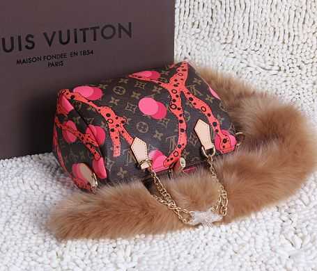 Louis Vuitton Outlet Monogram Canvas 25CM Bag M40898