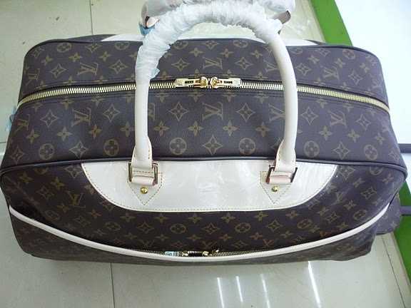 Louis Vuitton Outlet Monogram Canvas Eole 60 M23203