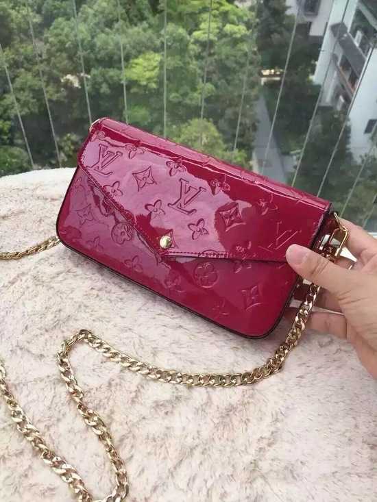 Louis Vuitton Outlet Monogram Vernis Mini Bag 61293 Red