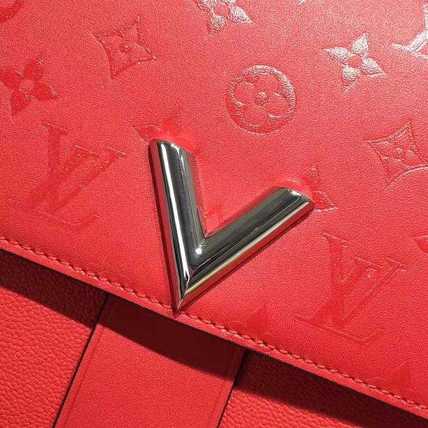 2017 Louis Vuitton Outlet original leather very one handle bag M42904 red