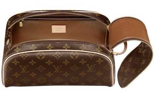 Louis Vuitton Outlet Monogram Canvas King Size Toiletry Bag M47528