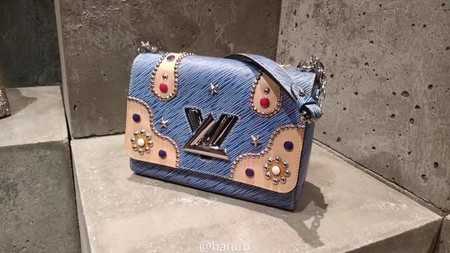 Louis Vuitton Outlet TWIST Original leather Shoulder Bag 50272 blue