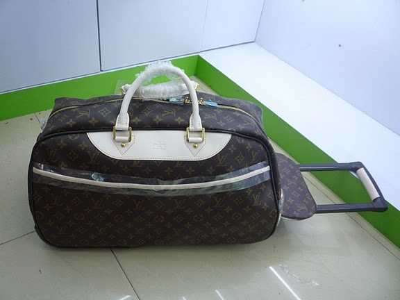 Louis Vuitton Outlet Monogram Canvas Eole 50 M23204