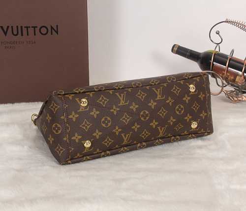 2014 Louis Vuitton Outlet Monogram Canvas M40906 rose red