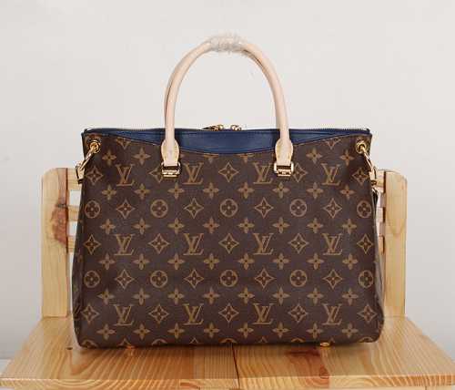 2014 Louis Vuitton Outlet Monogram Canvas M40906 boln