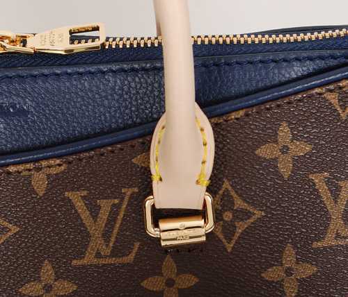 2014 Louis Vuitton Outlet Monogram Canvas M40906 boln