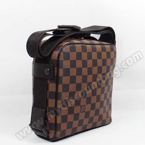 Louis Vuitton Outlet Damier Canvas Olav PM N41442