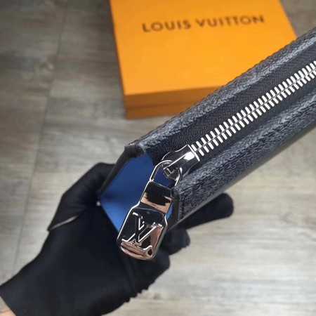 Louis Vuitton Outlet EPI Leather M67736 black