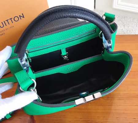 Louis Vuitton Outlet original taurillon leather Capucines BB M94517 green