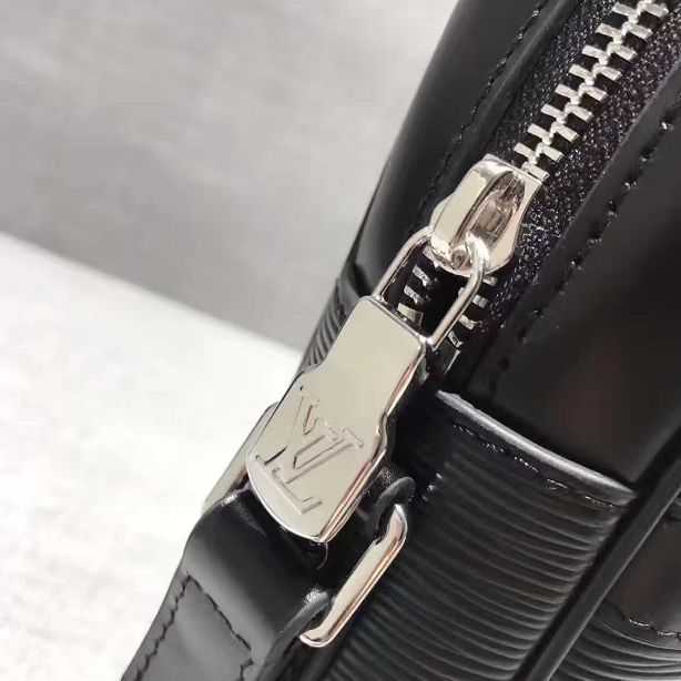 2017 Louis Vuitton Outlet original superme danube mm 51806 black