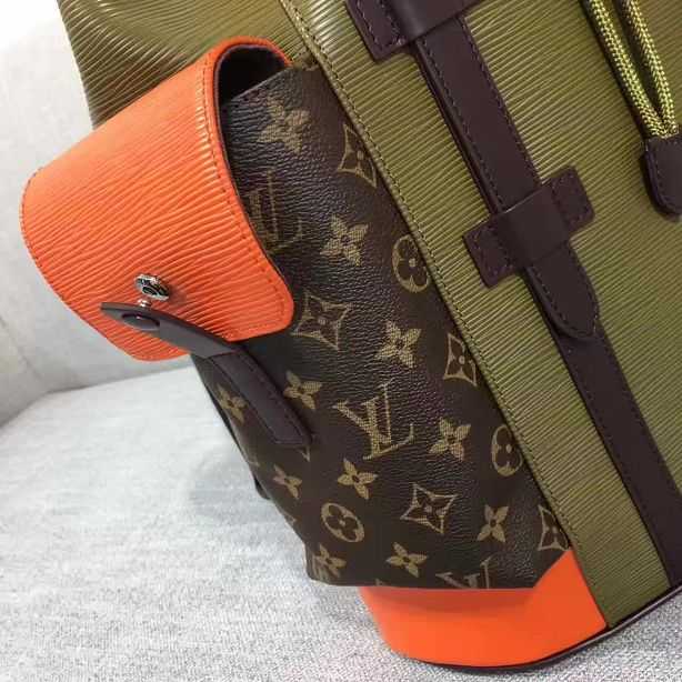 2017 Louis Vuitton Outlet original leather christopher PM M53425 monogram green