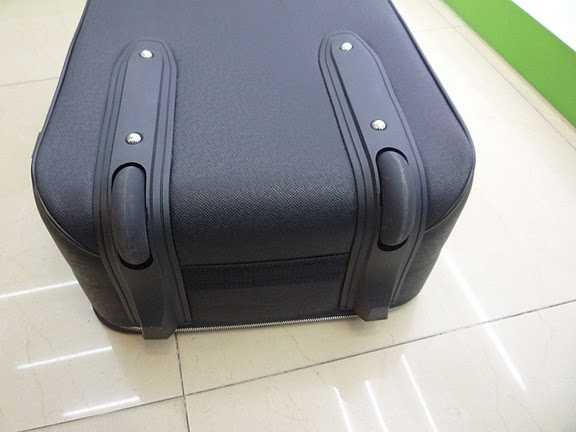 Louis Vuitton Outlet Pegase 60 M23262 Luggages