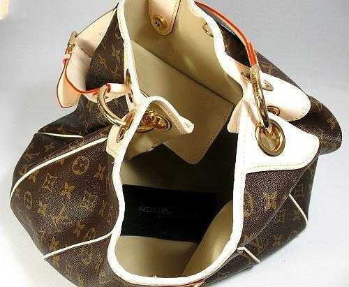 Louis Vuitton Outlet Monogram Canvas Galliera PM M56382