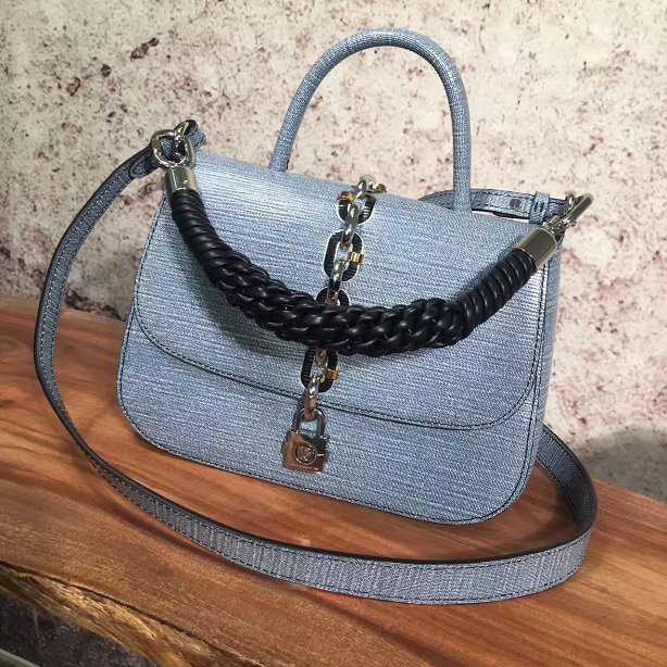 2017 Louis Vuitton Outlet original leather chain it bag pm M54606 blue