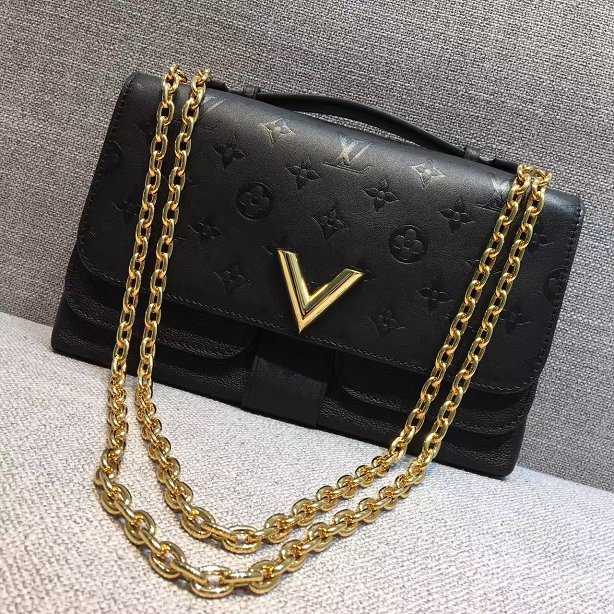 2017 Louis Vuitton Outlet original leather very chain bag M42899 black