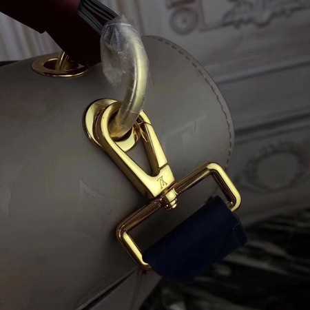 Louis Vuitton Outlet VERY ONE HANDLE 42905 apricot