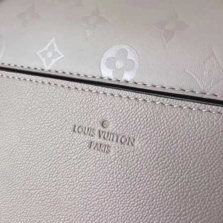 Louis Vuitton Outlet VERY ONE HANDLE 42905 apricot