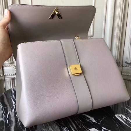 Louis Vuitton Outlet VERY ONE HANDLE 42905 apricot