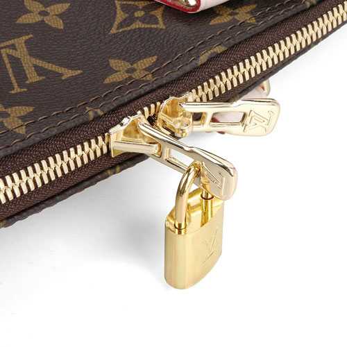 Louis Vuitton Outlet Monogram Canvas Speedy 30 with shoulder strap M40391