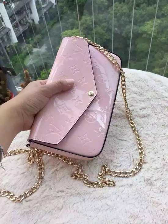 Louis Vuitton Outlet Monogram Vernis Mini Bag 61293 Pink