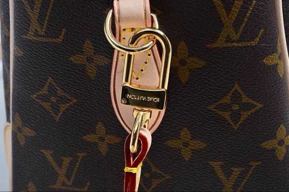 2015 Louis Vuitton Outlet monogram canvas retiro nm m50056