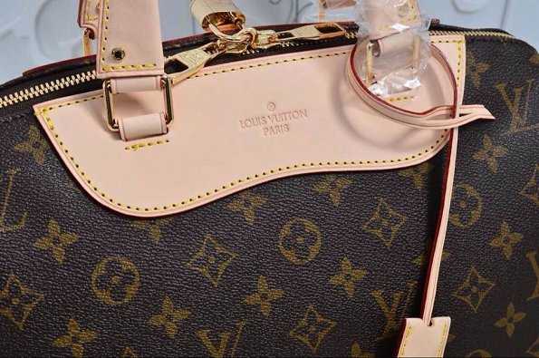 2015 Louis Vuitton Outlet monogram canvas retiro nm m50056