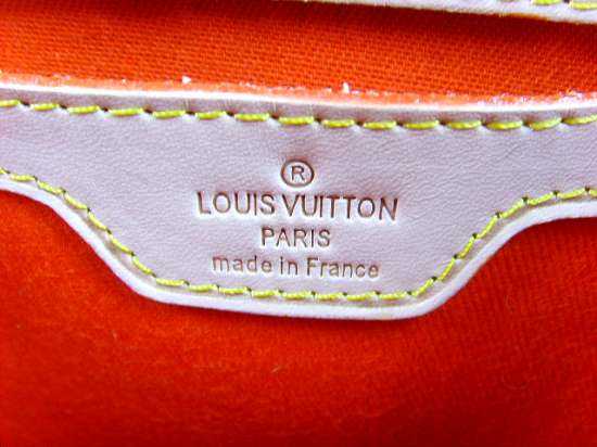 Louis Vuitton Outlet Monogram Vernis Alma MM Orange M93596