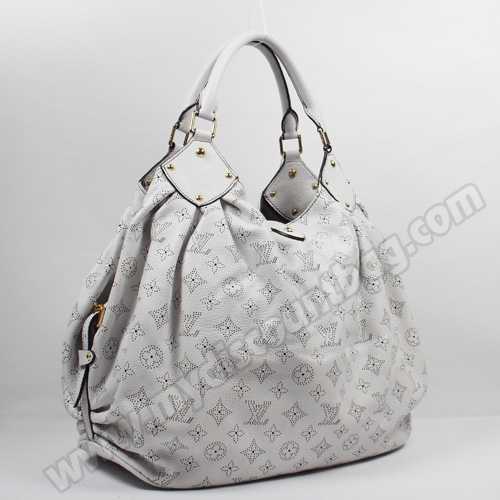 Louis Vuitton Outlet handbag mahina xl m95545 (white)