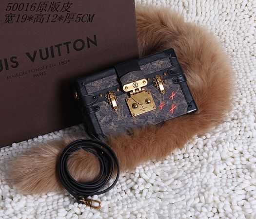 2015 Louis Vuitton Outlet hot style M50016 black