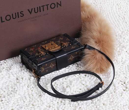 2015 Louis Vuitton Outlet hot style M50016 black