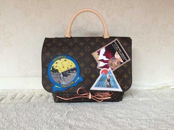 2015 Louis Vuitton Outlet original camera messenger cindy sherman bag M40287