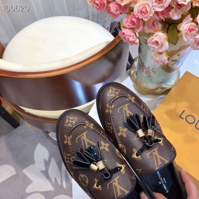 Louis Vuitton Outlet shoes LV946SY-1