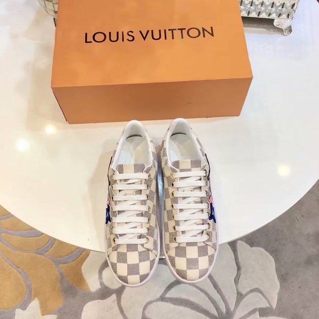 Louis Vuitton Outlet FRONTROW SNEAKER LV899SY white