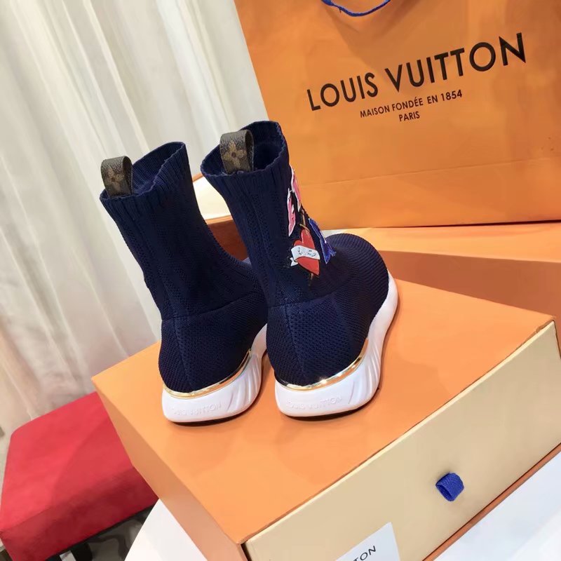 Louis Vuitton Outlet WONDERLAND FLAT RANGER LV922SY blue