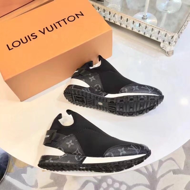 Louis Vuitton Outlet lady Casual shoes LV850SY black