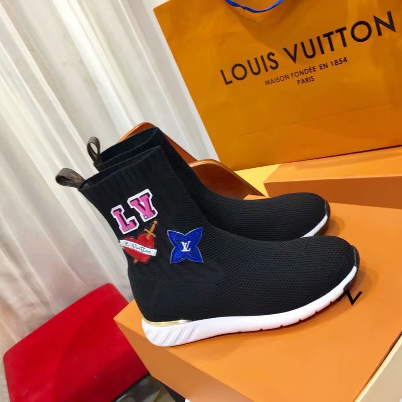 Louis Vuitton Outlet WONDERLAND FLAT RANGER LV922SY black