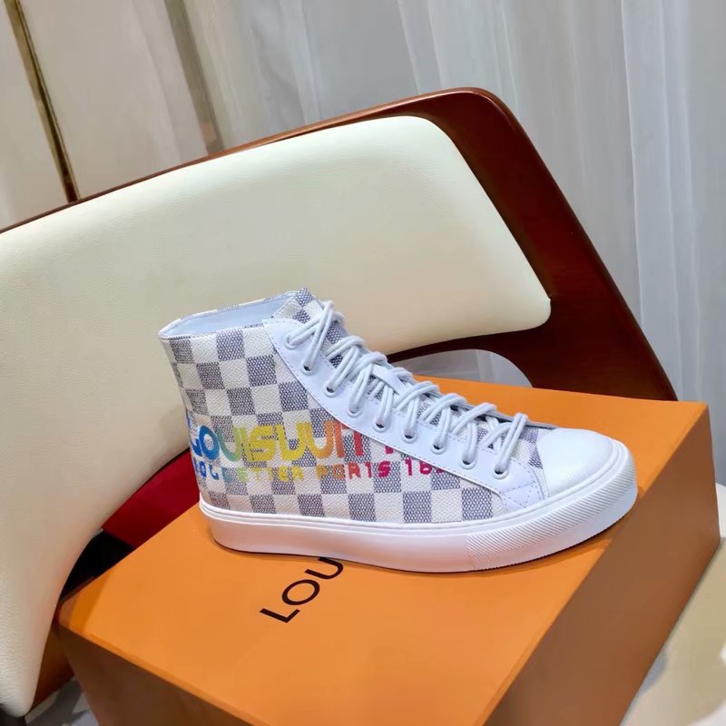 Louis Vuitton Outlet DIGITAL EXCLUSIVE HEART SNEAKER BOOT LV917SY