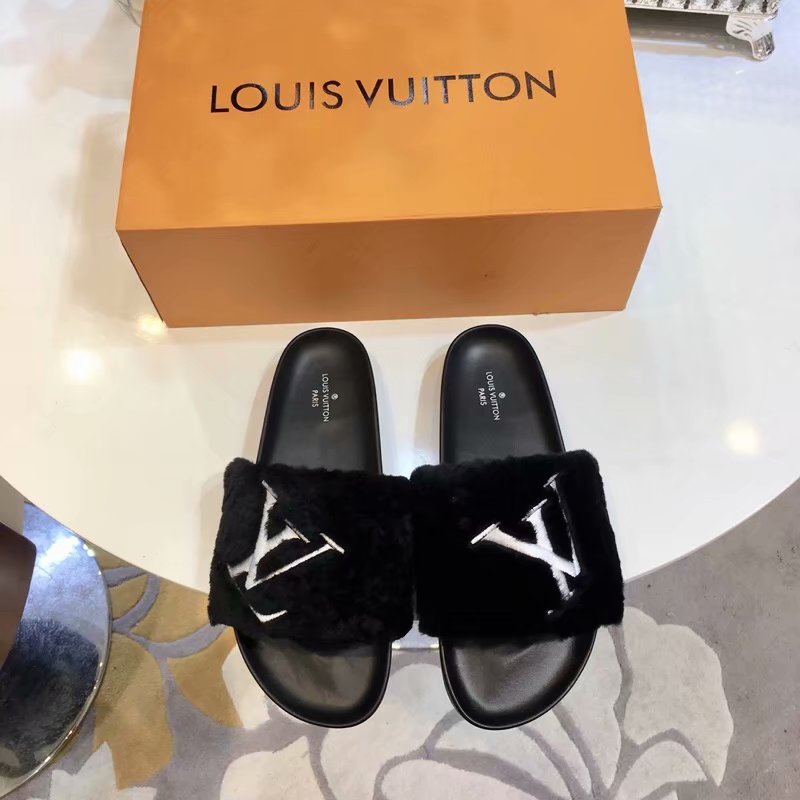 Louis Vuitton Outlet DIGITAL EXCLUSIVE BOM DIA FLAT MULE 1A4G98 black