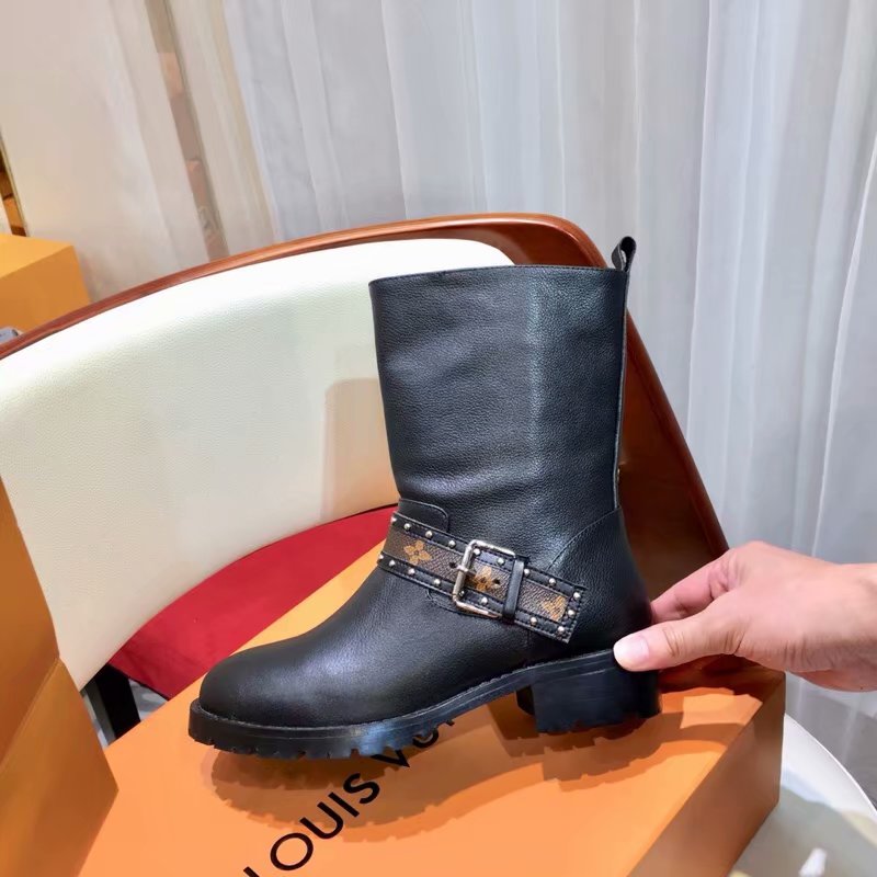 Louis Vuitton Outlet WONDERLAND FLAT RANGER LV926SY black