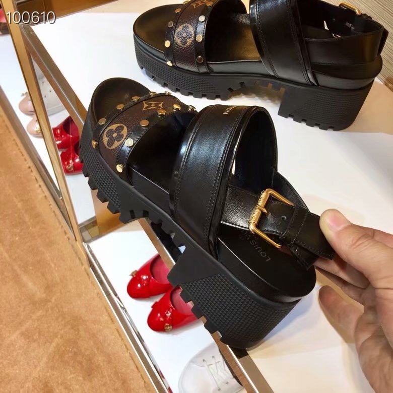 Louis Vuitton Outlet Sandals LV943SY 5CM height