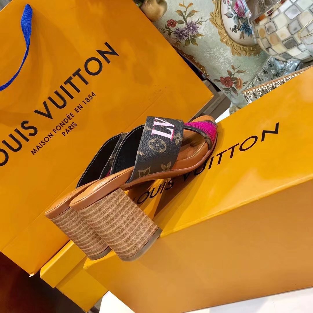 Louis Vuitton Outlet lady slippers LV846SY