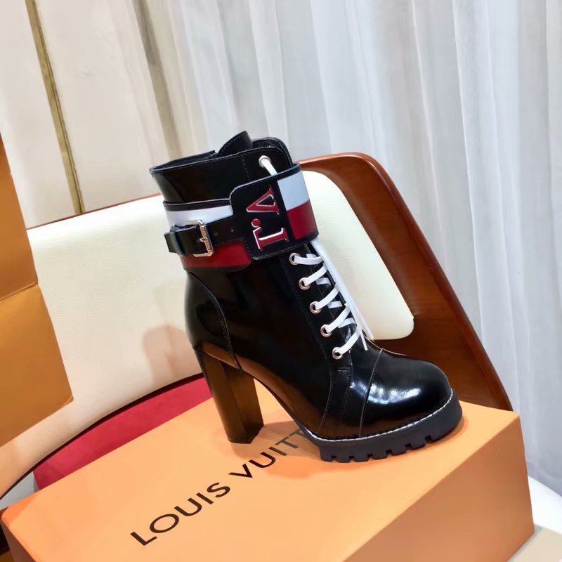 Louis Vuitton Outlet STAR TRAIL ANKLE BOOT LV924SY black