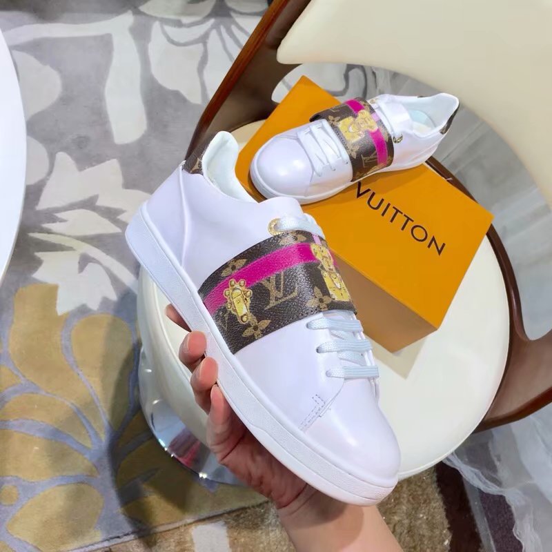 Louis Vuitton Outlet FRONTROW SNEAKER LV913SY white